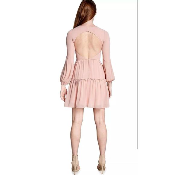NWT Womens Dress The Population Paola Blush Tiered Blouson-Sleeve‎ Dress Size S - Picture 2 of 11